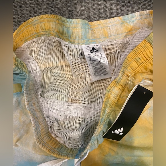 Adidas Beach shorts - Picture 4 of 4